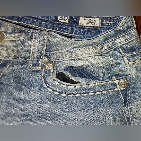 Miss Me Light Wash Cuffed Capri JE5831P5 Jeans Pre-owned - Picture 11 of 16